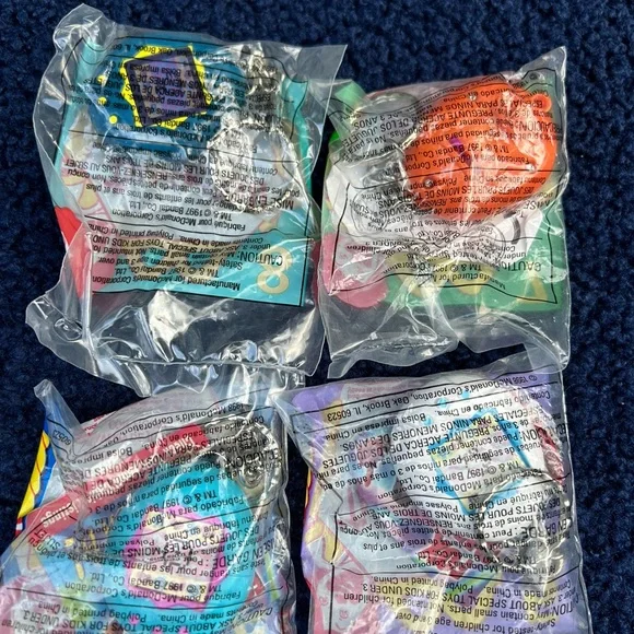 Tamagotchi McDonald’s Happy Meals Toy NEW OPENED 1998 set of 8 - Picture 5 of 6